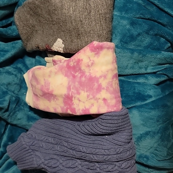 Bundle of 3 Sweaters Sweatshirts Girls Size L (10/12) - Picture 10 of 10